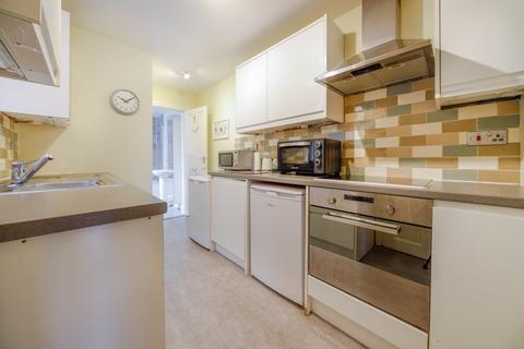 4 Kings Road, Waltham Cross, EN8 7HS