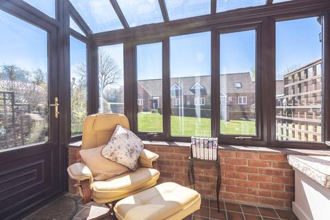 19 Berehurst, Alton, GU34 1PA