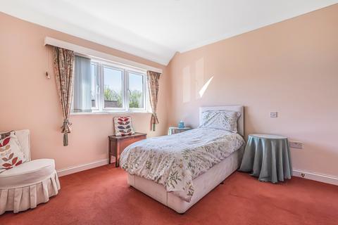 19 Berehurst, Alton, GU34 1PA