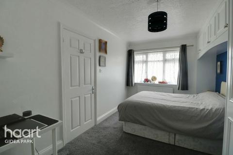 29 Repton Drive, Romford, RM2 5LP