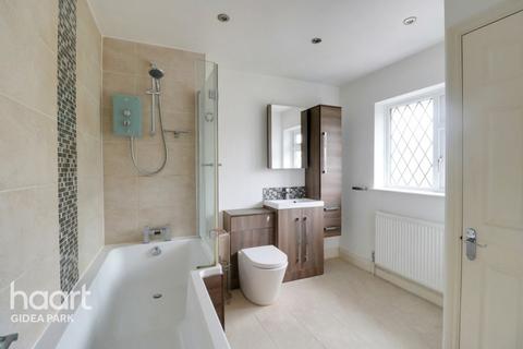 29 Repton Drive, Romford, RM2 5LP