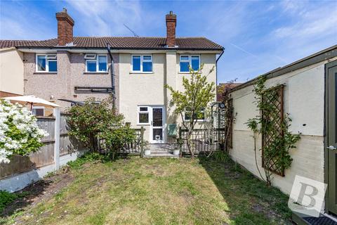 7 Rustic Close, Upminster, RM14 1JP