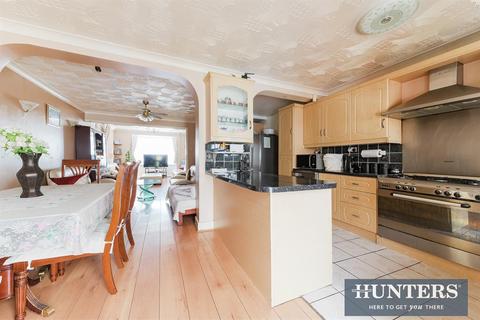 45 Springwell Road, Hounslow, TW5 9EA