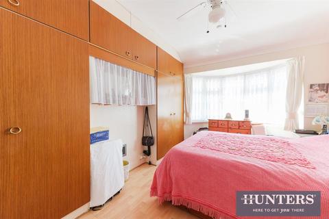 45 Springwell Road, Hounslow, TW5 9EA