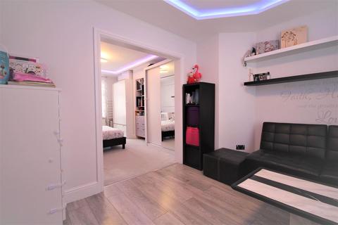 50 Holgate Road, Dagenham, RM10 8NA