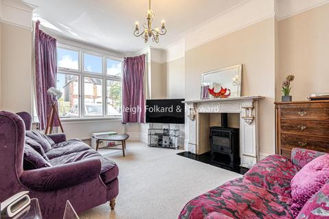 75 Arran Road, London, SE6 2LS