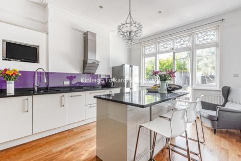 75 Arran Road, London, SE6 2LS