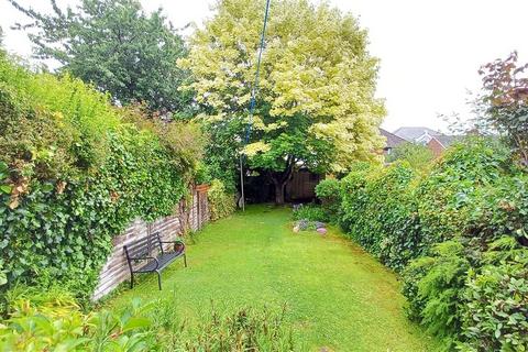 2 bedroom terraced house for sale, Majorfield Road, Topsham