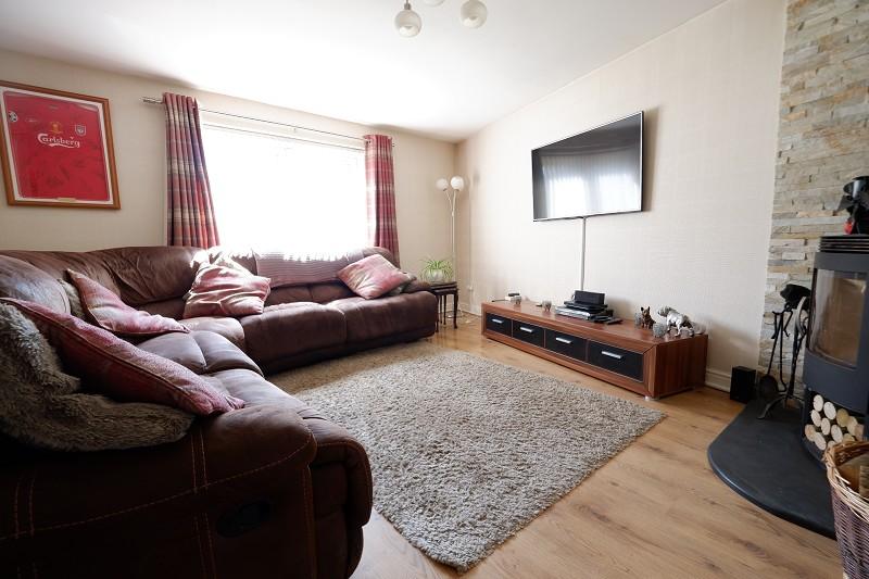 139 Glenbrook Drive, Barry, The Vale... 3 bed end of terrace house £