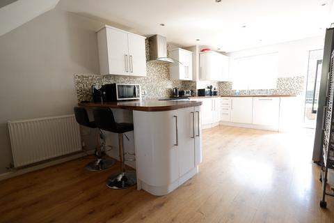 139 Glenbrook Drive, Barry, CF63 2FH