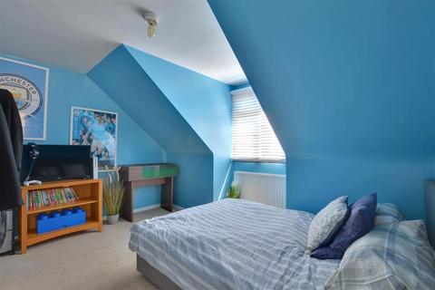 69 Copperfields, Lydd, Romney Marsh, TN29 9UU