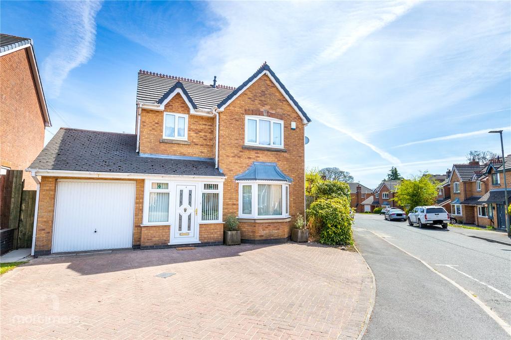 Meadow Vale, Blackburn, BB2 3 bed detached house £220,000