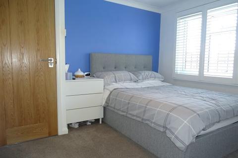 37 Meadway, Ashford, TW15 2TJ