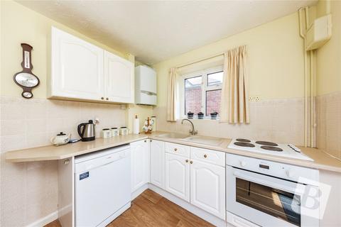 33 Bowes Drive, Ongar, CM5 9AU
