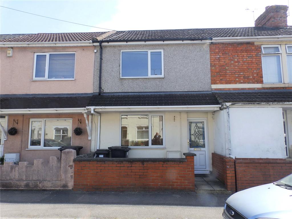 Summers Street, Swindon, Wiltshire, SN2 3 bed terraced house £200,000