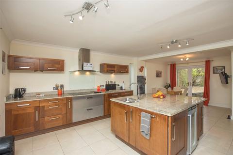Pippins Meadow Atch Lench Road, Church Lench, Evesham, WR11 4UG