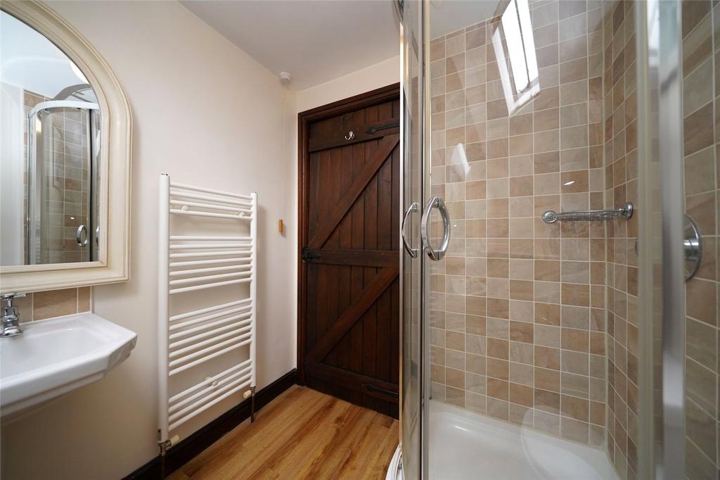 En-Suite Shower