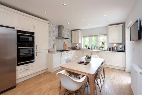 6 Hamilton Close, Mickleton, Chipping Campden, GL55 6RE