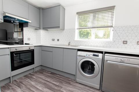 undefined, Lyon Close, Maidenbower, Crawley