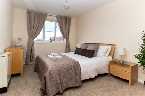 undefined, Lyon Close, Maidenbower, Crawley