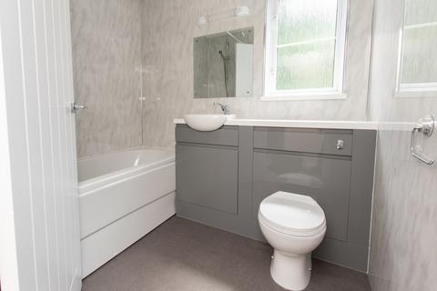 undefined, Lyon Close, Maidenbower, Crawley