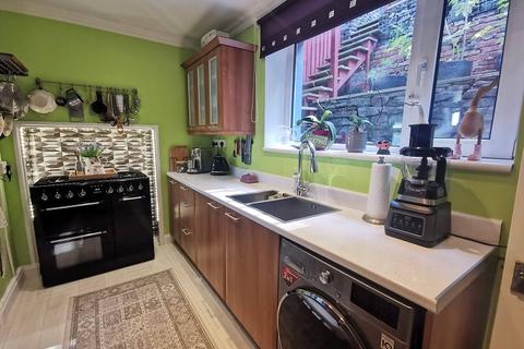 57 Dyffryn Road, Alltwen, Swansea, SA8 3BY