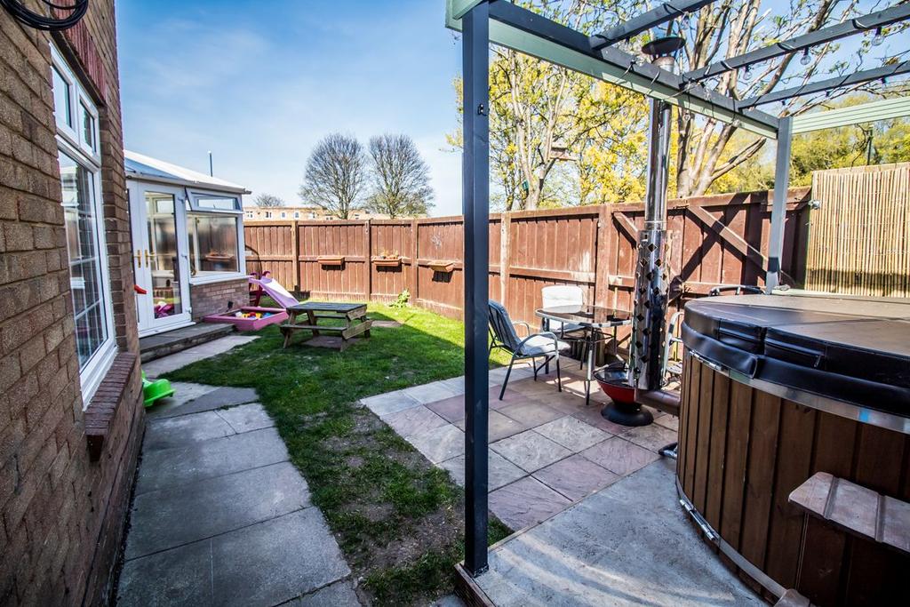 Rear Garden pic 2