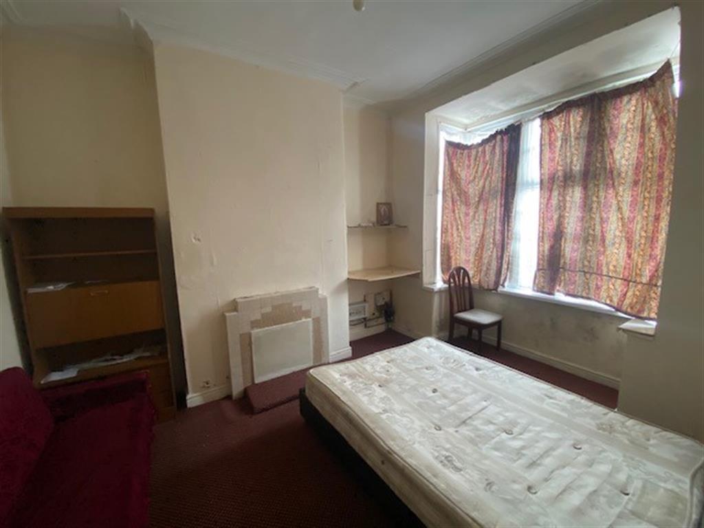 Station Road, Handsworth, Birmingham, B21 0EX 3 bed terraced house £