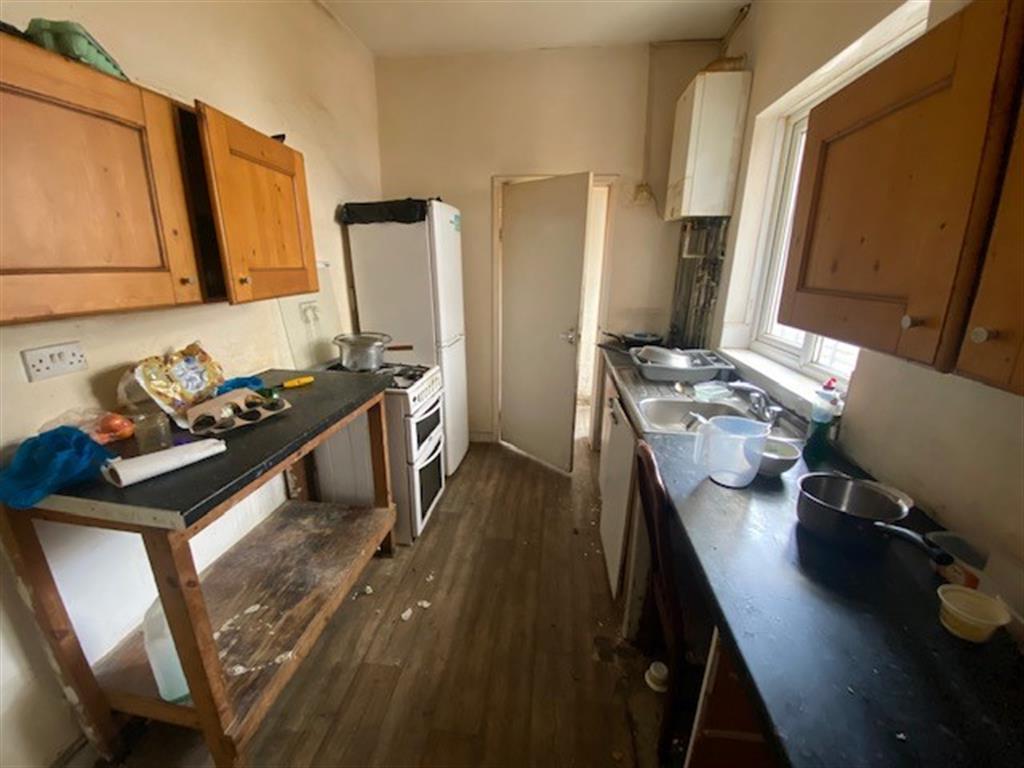 Station Road, Handsworth, Birmingham, B21 0EX 3 bed terraced house £