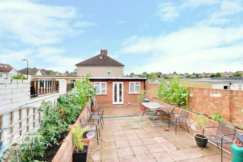 57 Garrick Road, Greenford, UB6 9HU