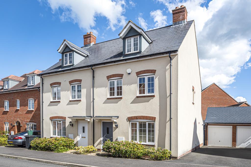 Cumnor Hill, Oxford, OX2 3 bed semidetached house £450,000