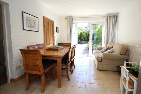 12 Heathville Road, Gloucester, GL1 3DS
