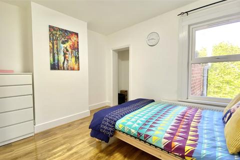 27 Henry Street, Reading, RG1 2NW