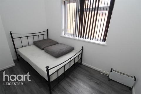 1 bedroom flat to rent, Wharf Street South