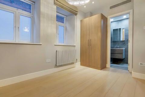 3 bedroom apartment to rent, Fitzjohns Avenue, London NW3