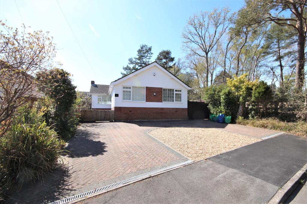Fairview Drive, Broadstone, BH18 3 bed bungalow £475,000