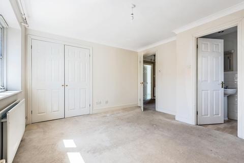 5 Coppice Place, Wormley, Godalming, GU8 5TY