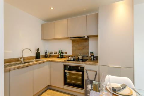 1 bedroom apartment to rent, Exchange Square, The Priory Queensway, Birmingham, B4