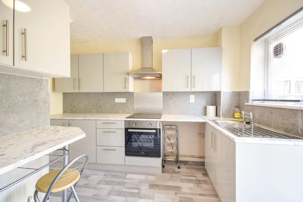 Holworthy Road, Norwich, NR5 3 bed detached house £235,000