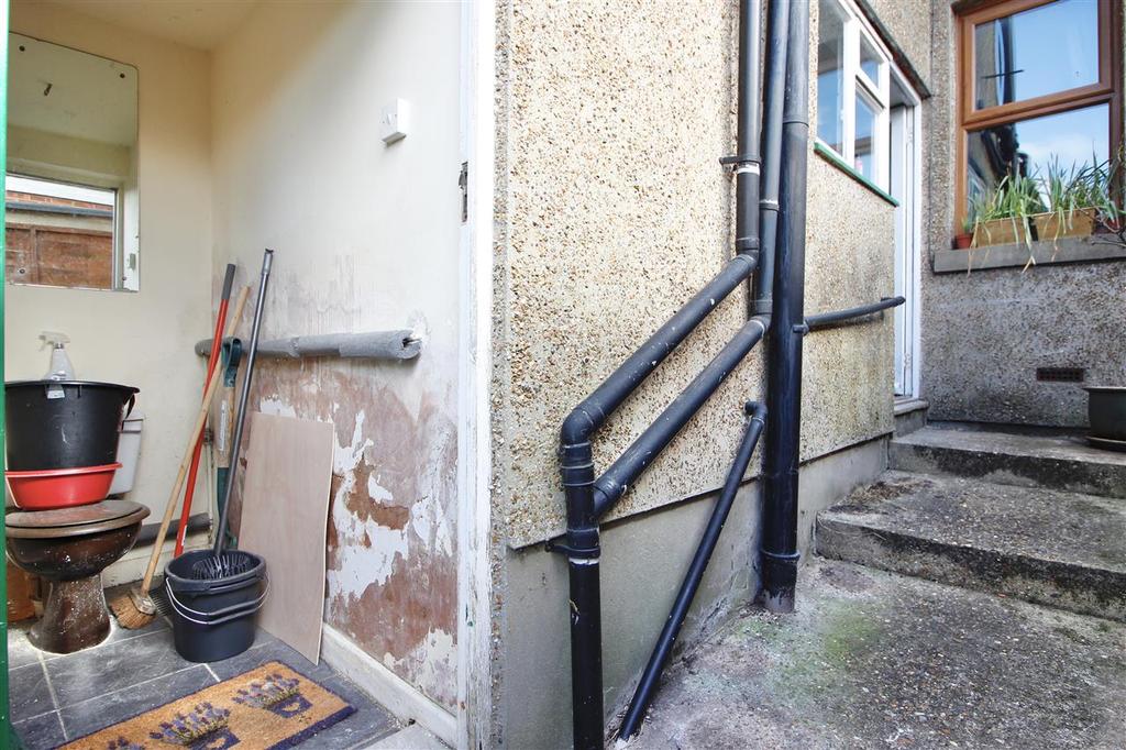 Outside - Rear