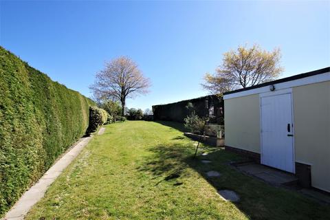 4 Leigh Lane, Bramshall, Uttoxeter, ST14 5DN