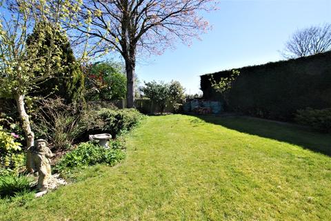 4 Leigh Lane, Bramshall, Uttoxeter, ST14 5DN