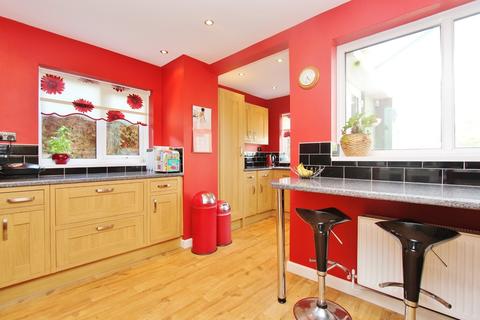 23 Arkle, Dosthill, Tamworth, B77 1NE