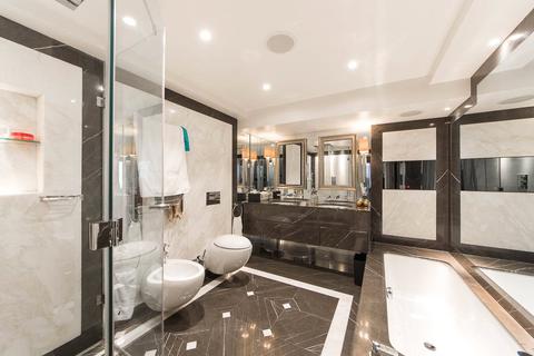 5 bedroom apartment to rent, Princes Gate, SW7