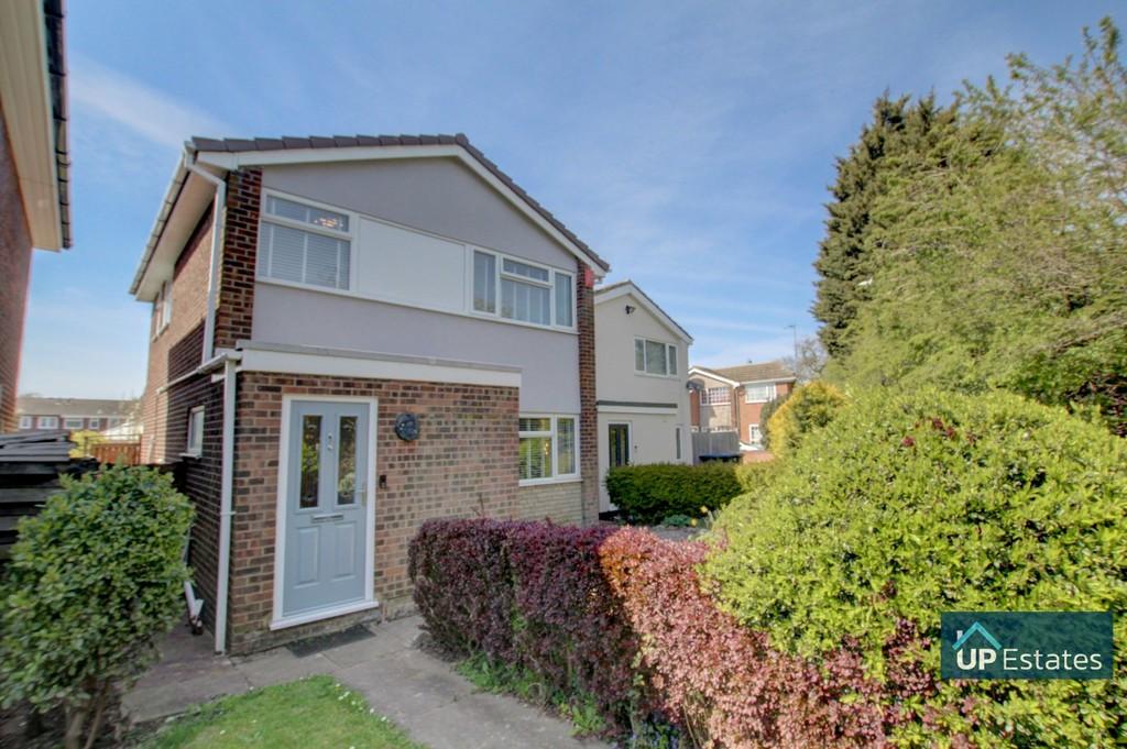 Chard Road, Binley, Coventry 3 bed detached house £290,000