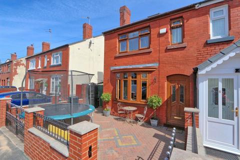 8 Arthur Avenue, Worsley, Manchester, M28 3QF