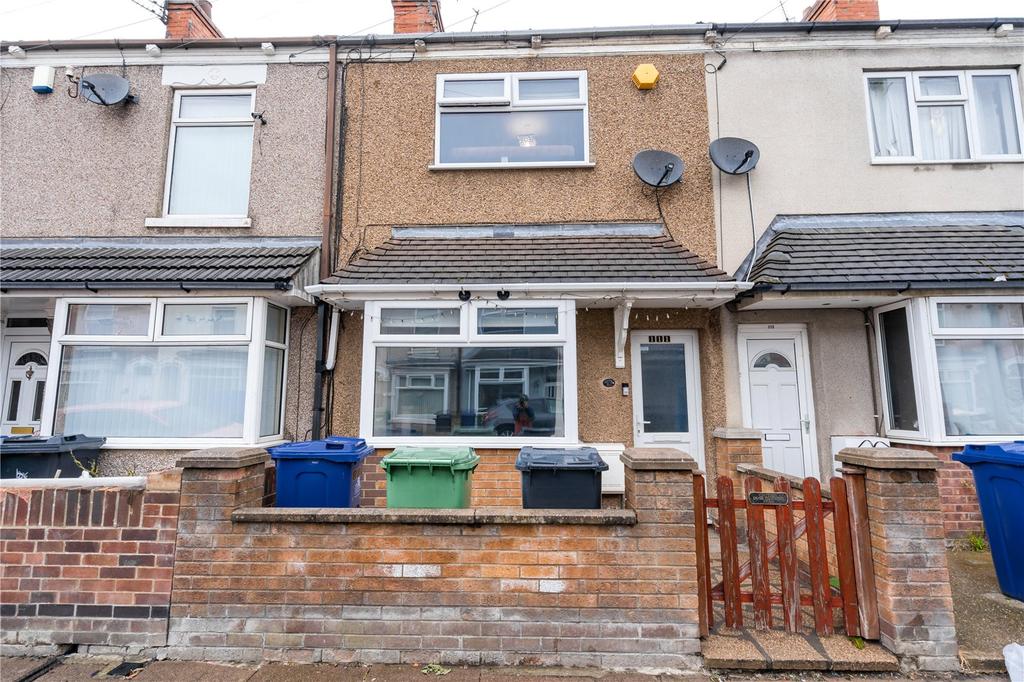 Columbia Road, Grimsby, DN32 3 bed terraced house £75,000