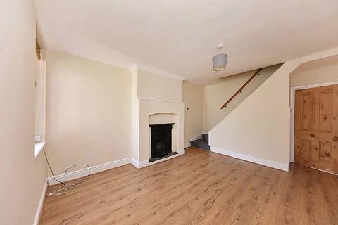 2 bedroom end of terrace house to rent, Middle Walk, Knutsford