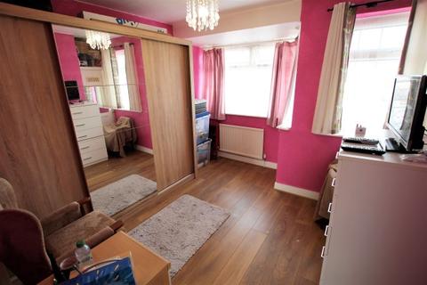 68 First Avenue, Dagenham, RM10 9AU