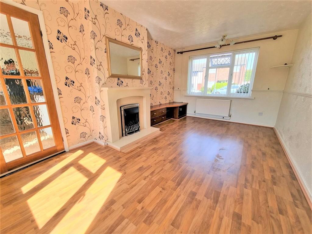 Vale View, Stockingford, Nuneaton 2 bed terraced house £675 pcm (£156 pw)